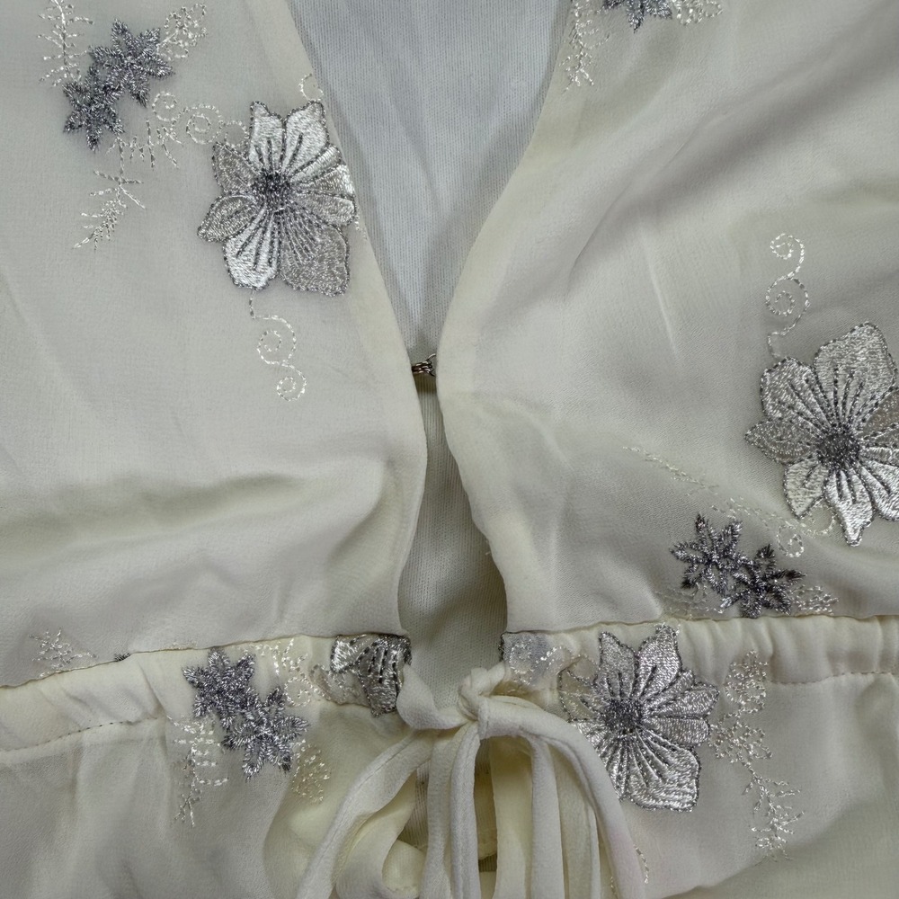 Show Me Your Mumu Roxy Romper Womens Medium Ivory Excellent Embroidered Floral - Picture 7 of 11